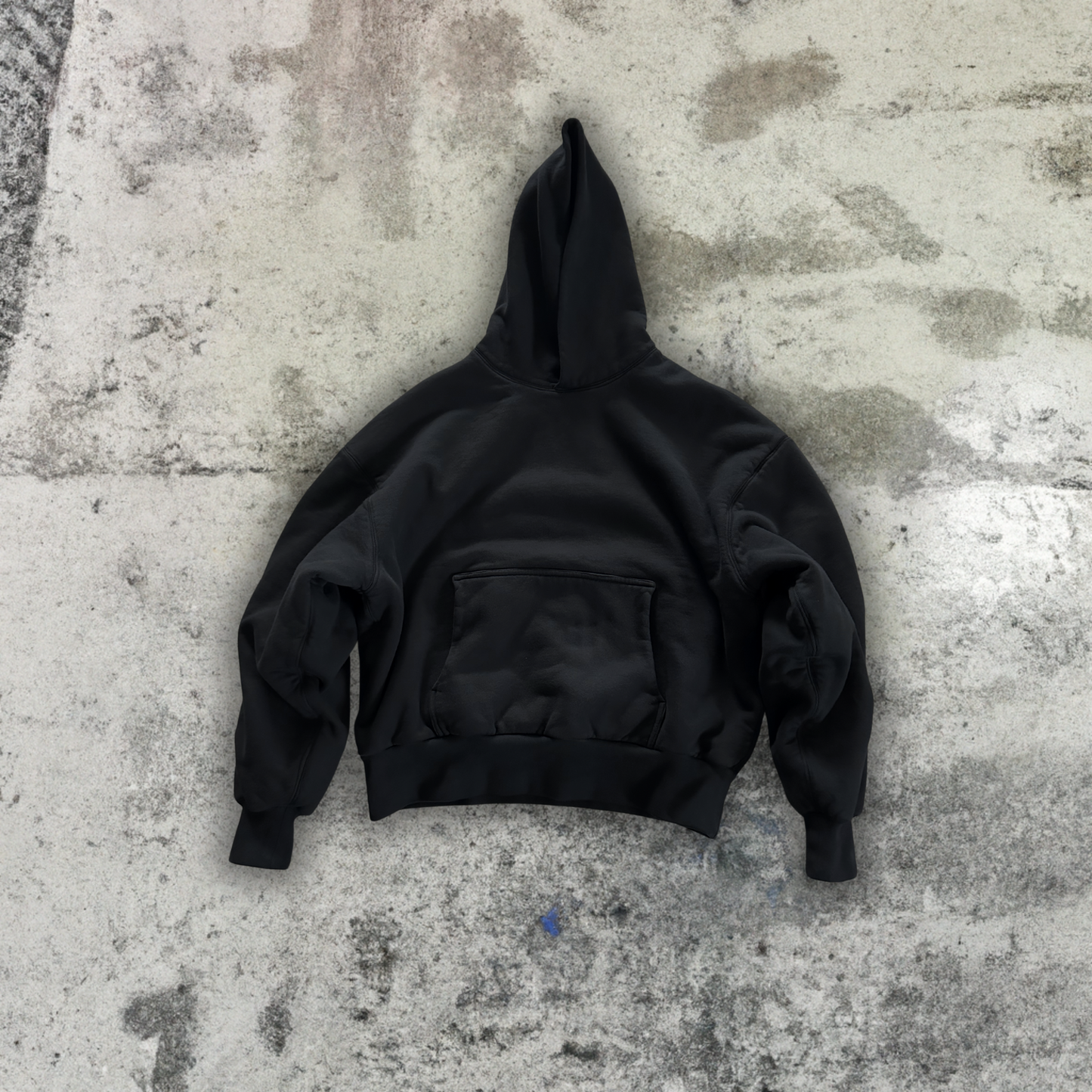 1000 GSM DOUBLE LAYER HOODIE BLACK